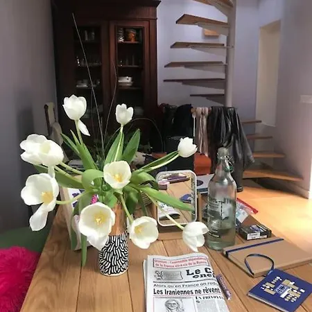 Charming And Cosy House In - Maison Individuelle A * Paris